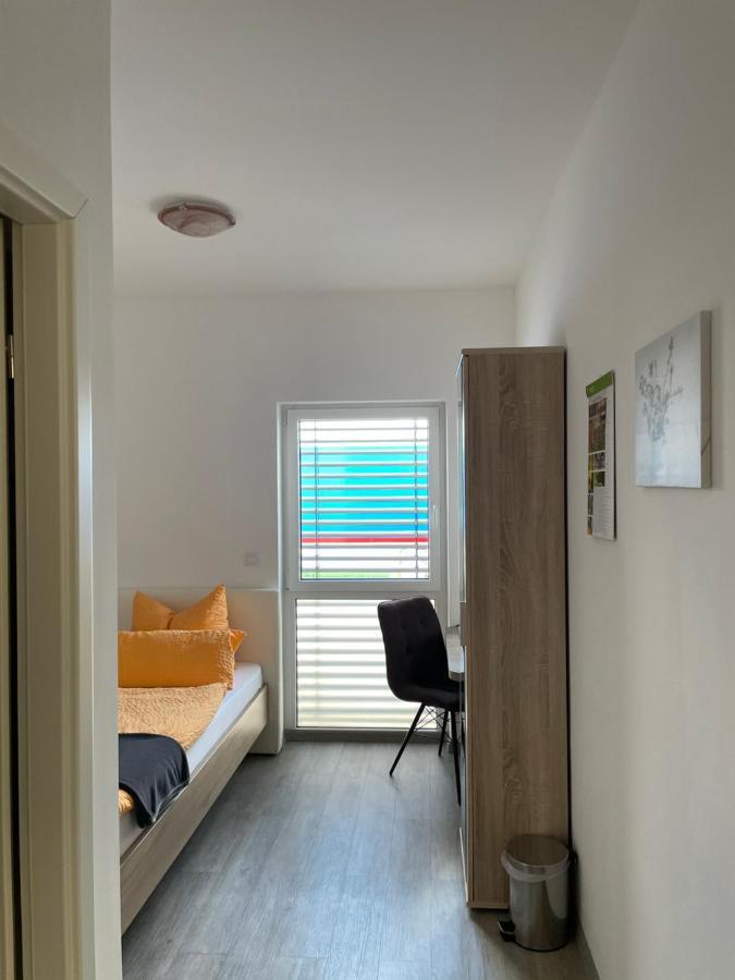 Twt Motel Triptis Bagian luar foto