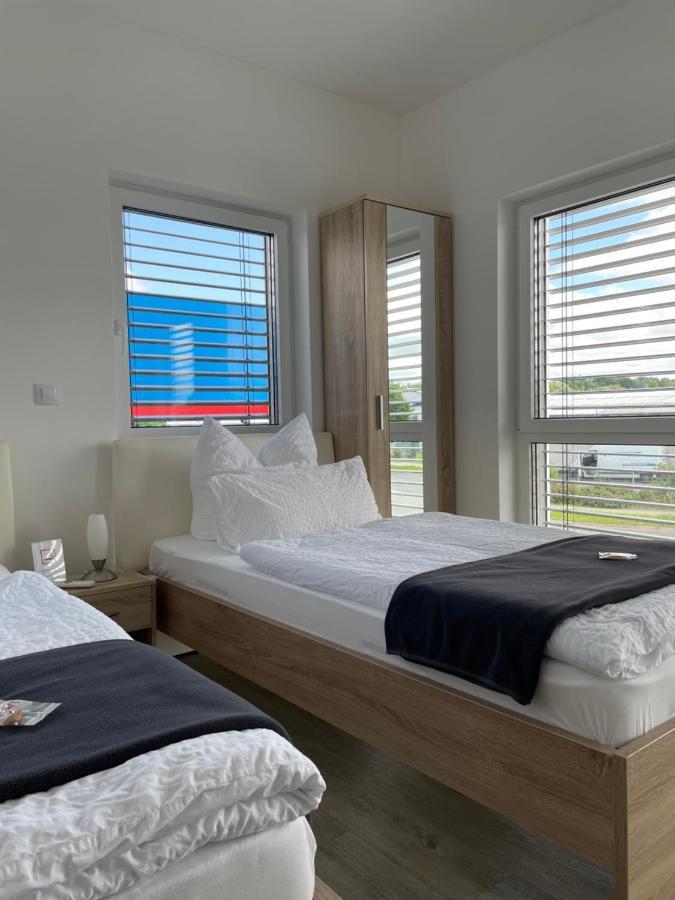 Twt Motel Triptis Bagian luar foto