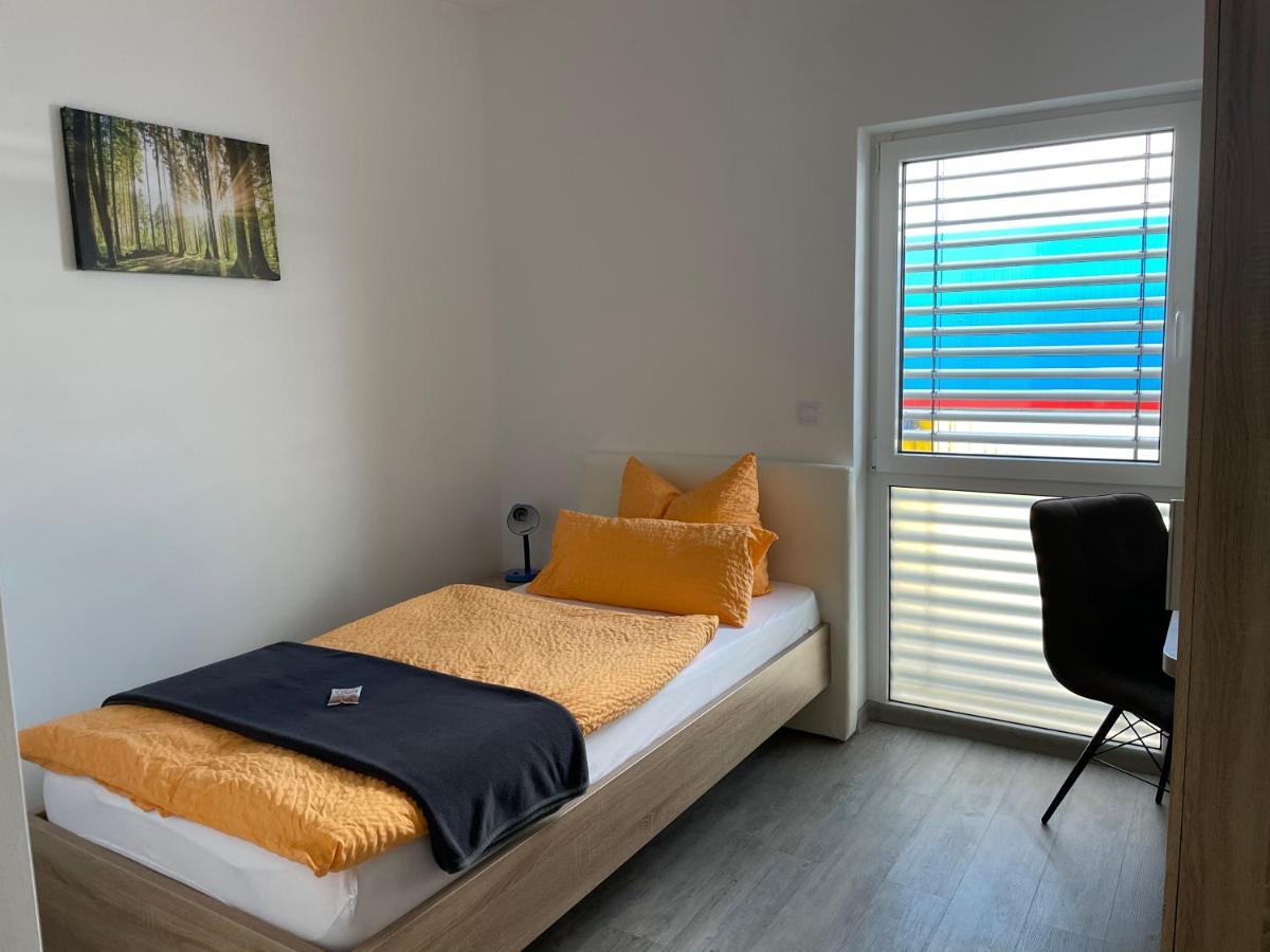Twt Motel Triptis Bagian luar foto