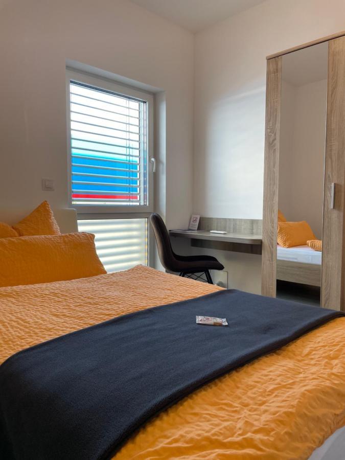 Twt Motel Triptis Bagian luar foto